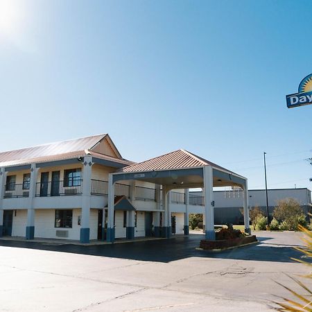 Days Inn By Wyndham Monroe, Louisiana Exterior photo