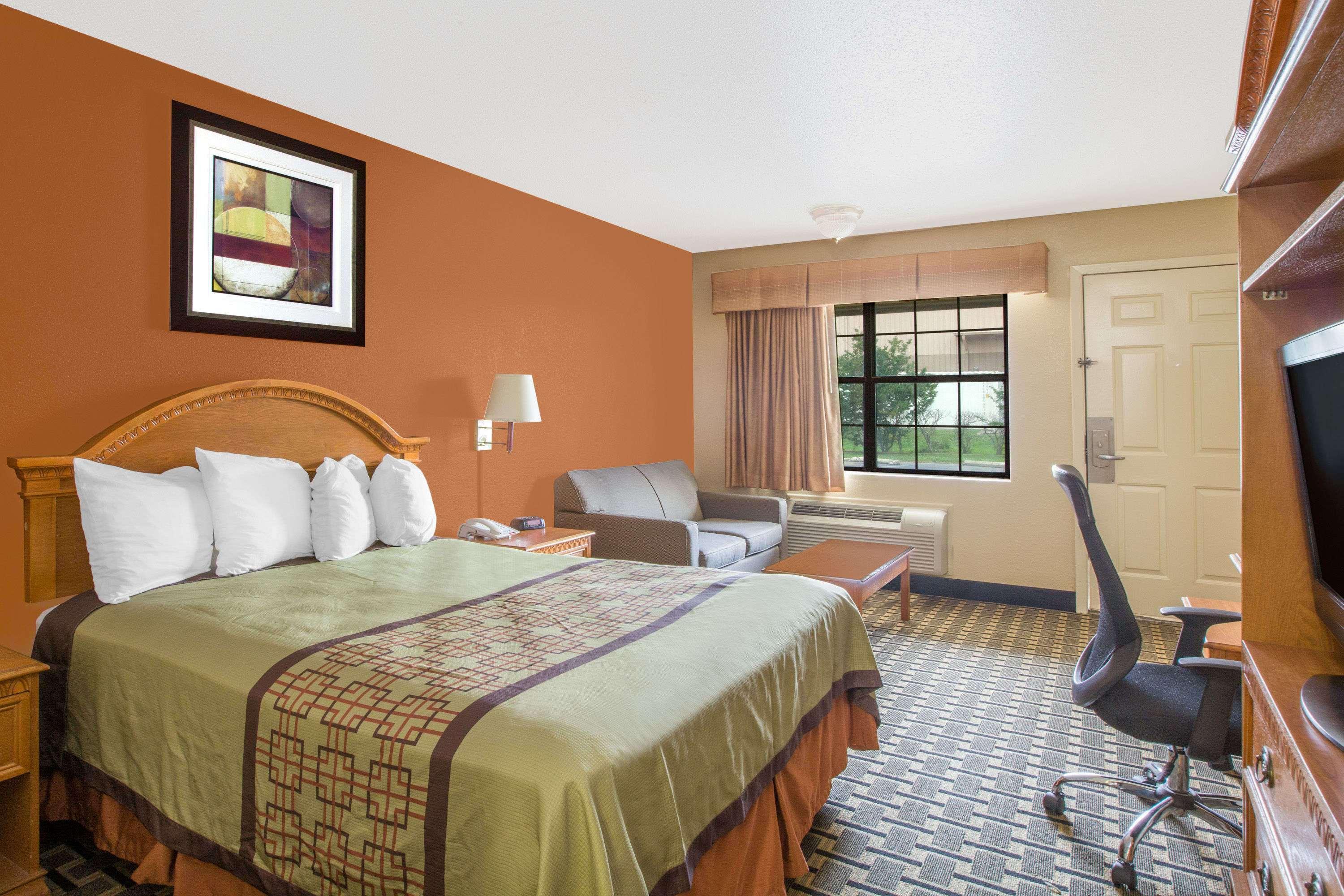 Days Inn By Wyndham Monroe, Louisiana Exterior photo