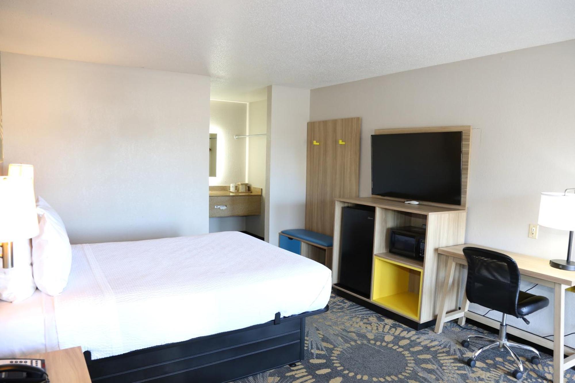 Days Inn By Wyndham Monroe, Louisiana Exterior photo