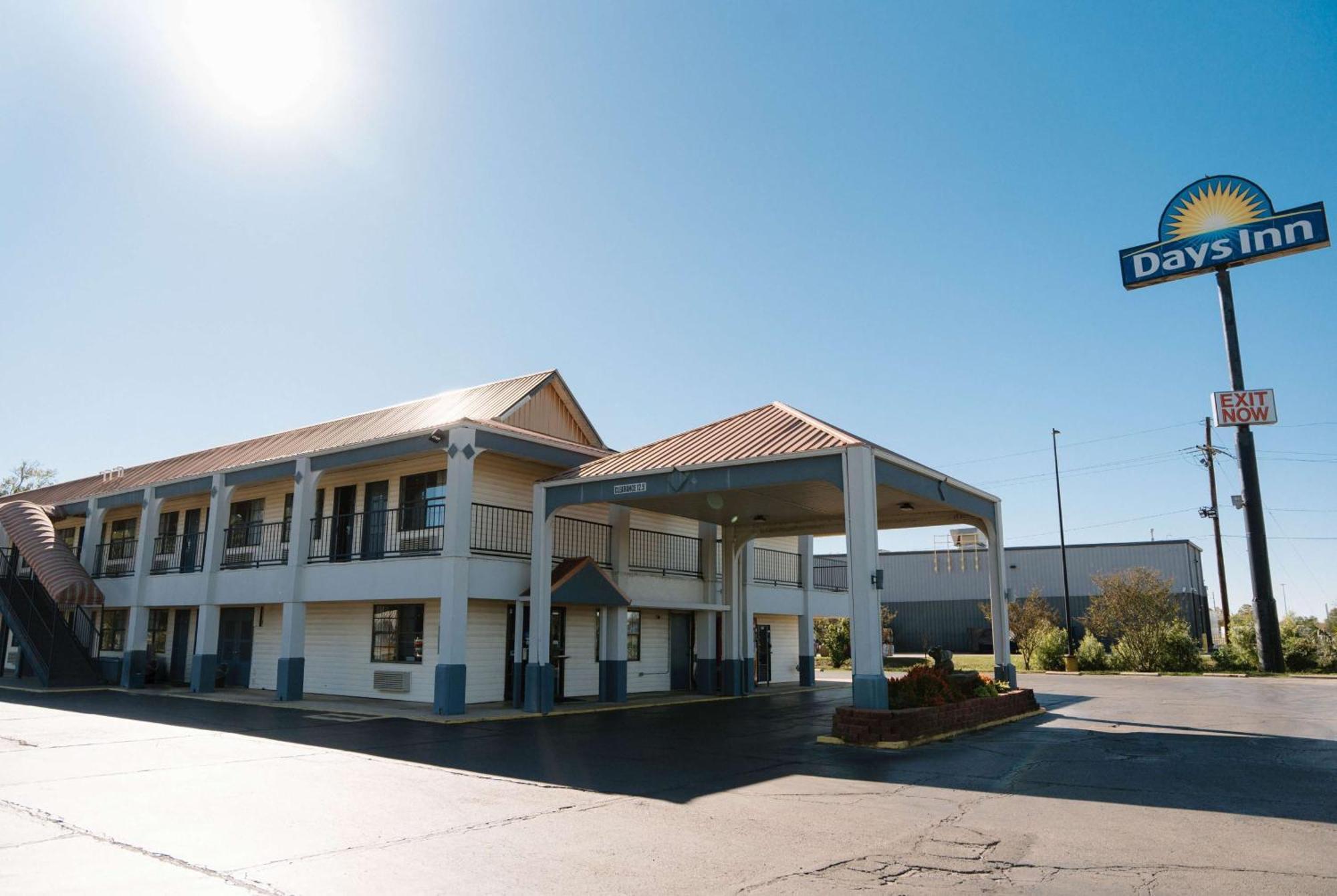 Days Inn By Wyndham Monroe, Louisiana Exterior photo